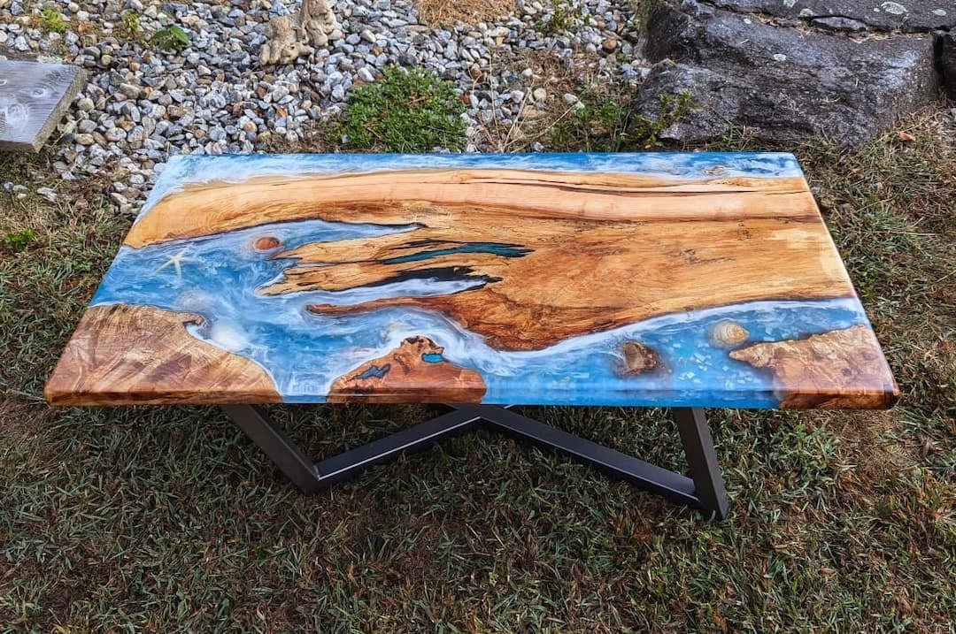 Cubierta con resina epóxica celeste bella
