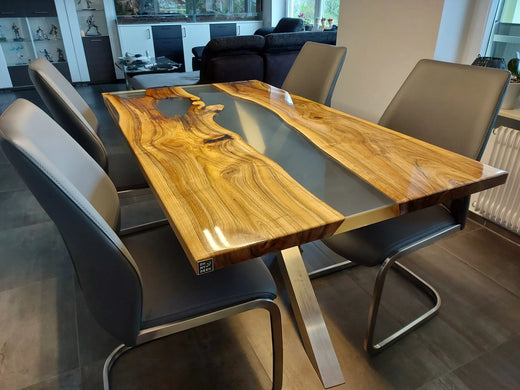 Mesa con resina epóxica transparente hermosa 2026