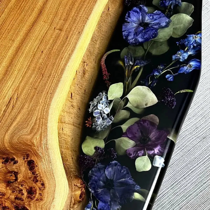 Río epóxico flores
