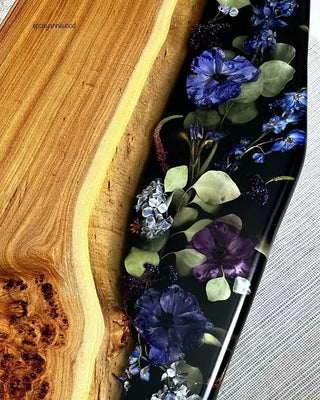 Río epóxico flores